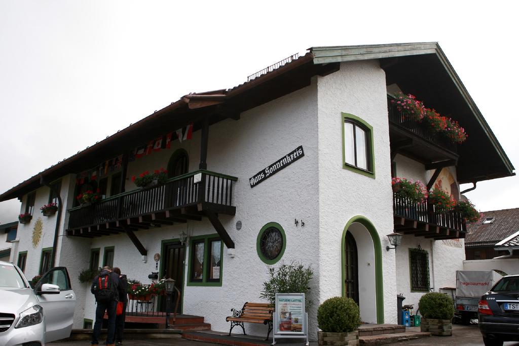Ferienwohnungen Gaestehaus Sonnenkreis Ruhpolding Exteriör bild